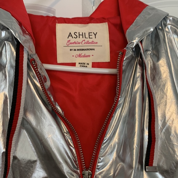 Fashion Nova Jackets & Coats Fashion Nova Cropped Silver Jacket